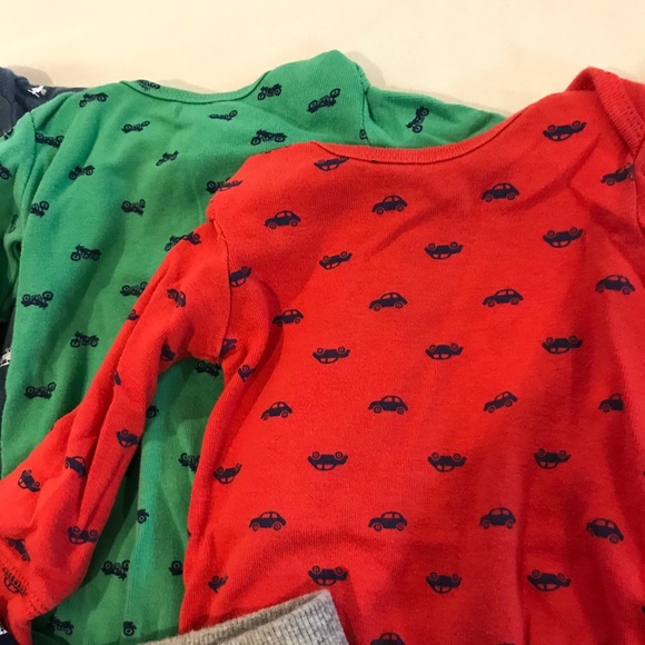 ‼️KIDS SALE‼️ 6m Carter’s Bundle! Six pieces - Picture 5 of 12